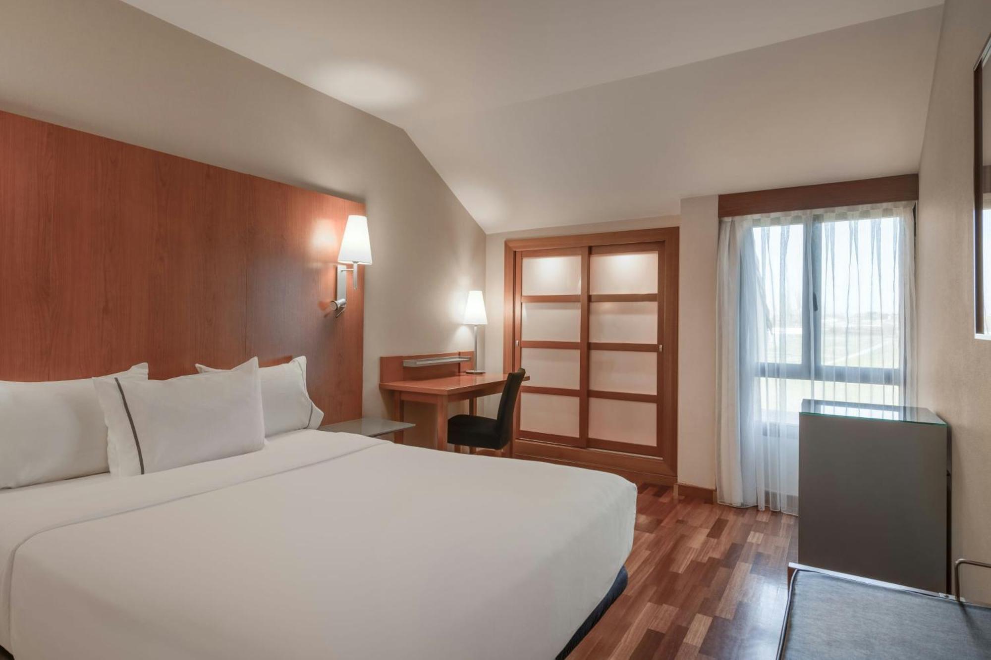 Ac Hotel Palencia By Marriott Εξωτερικό φωτογραφία