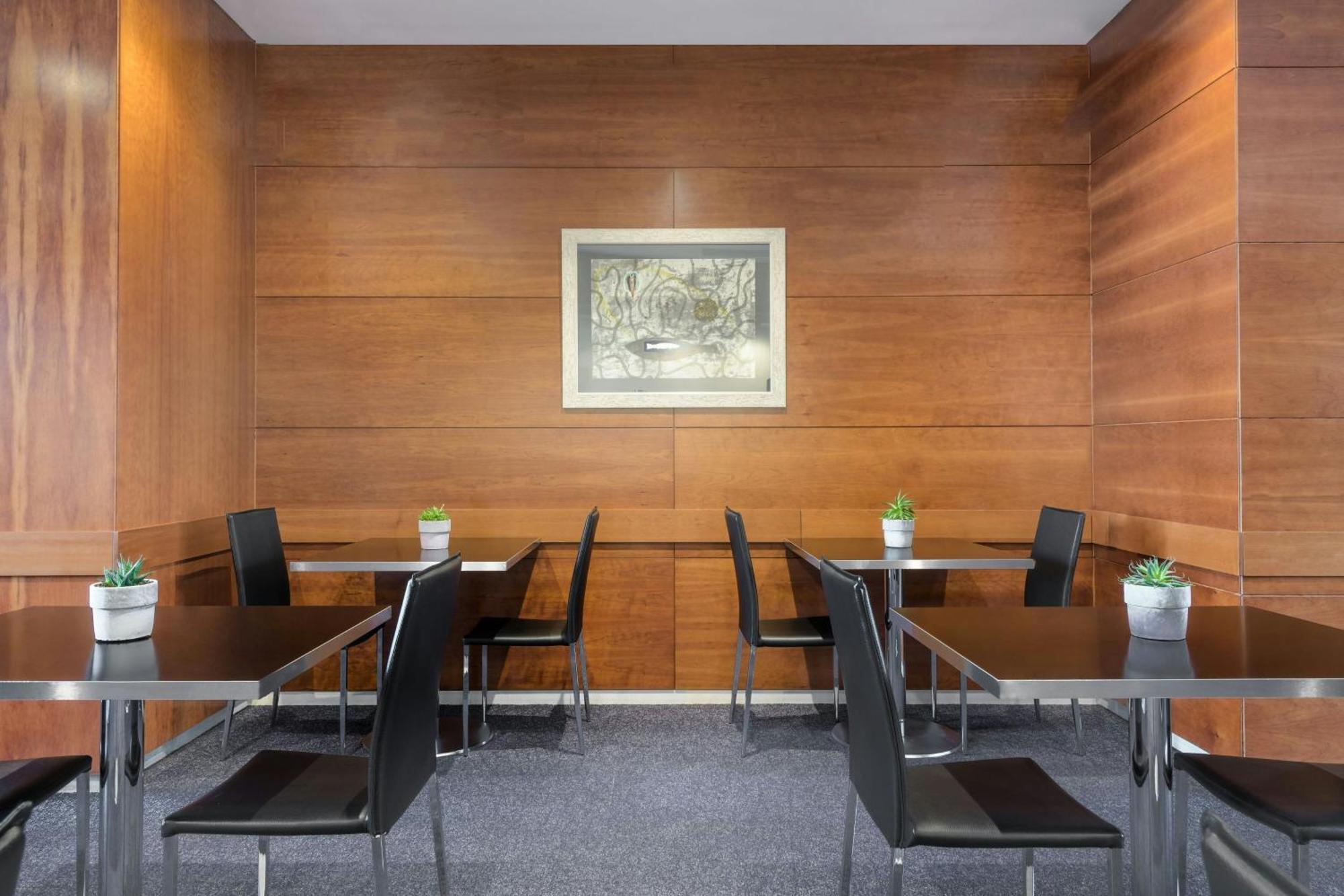 Ac Hotel Palencia By Marriott Εξωτερικό φωτογραφία